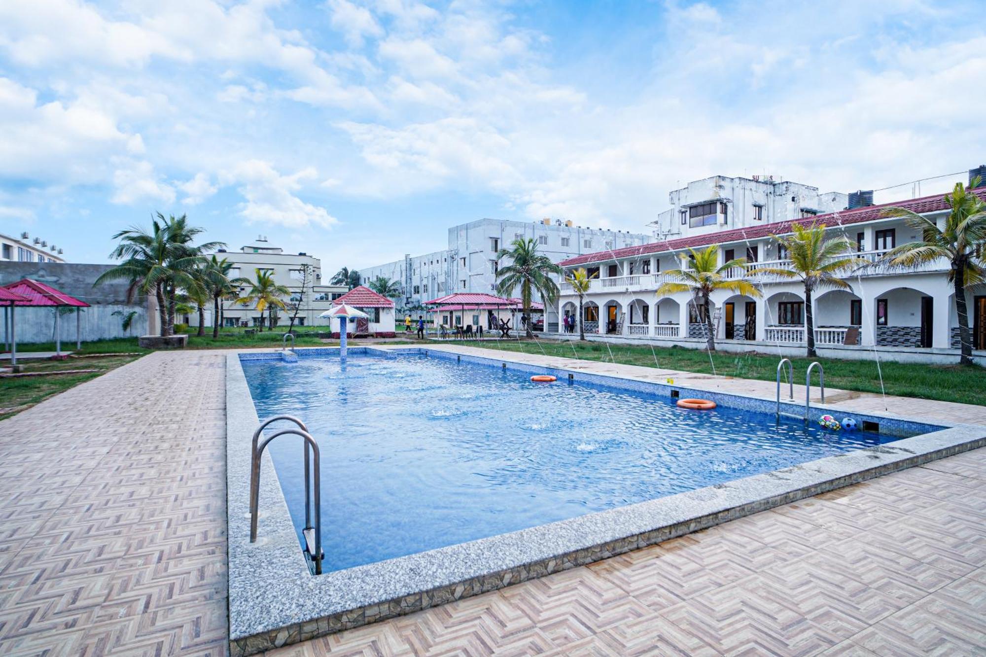 Silver Sand Eco Resort !! Beachfront !! With Biggest Pool And Huge Open Area !! Ideal For Weddings !! Couple Friendly !! Mandarmani Exterior foto