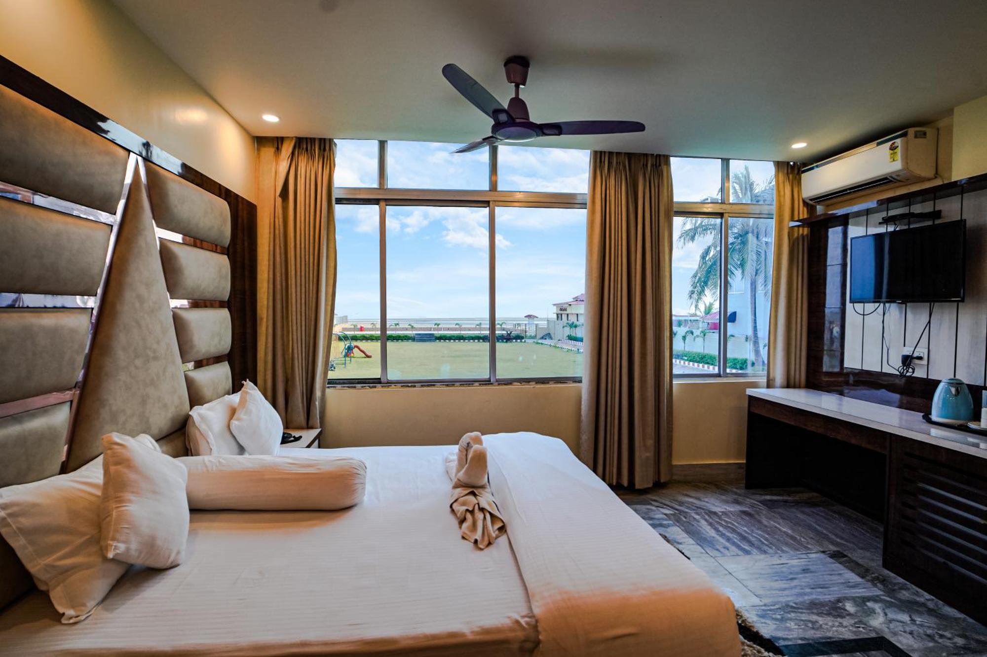 Silver Sand Eco Resort !! Beachfront !! With Biggest Pool And Huge Open Area !! Ideal For Weddings !! Couple Friendly !! Mandarmani Exterior foto