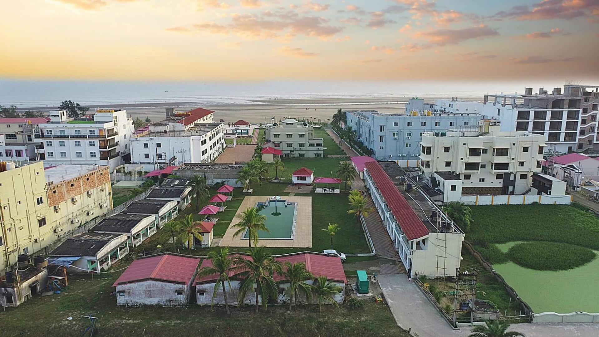 Silver Sand Eco Resort !! Beachfront !! With Biggest Pool And Huge Open Area !! Ideal For Weddings !! Couple Friendly !! Mandarmani Exterior foto